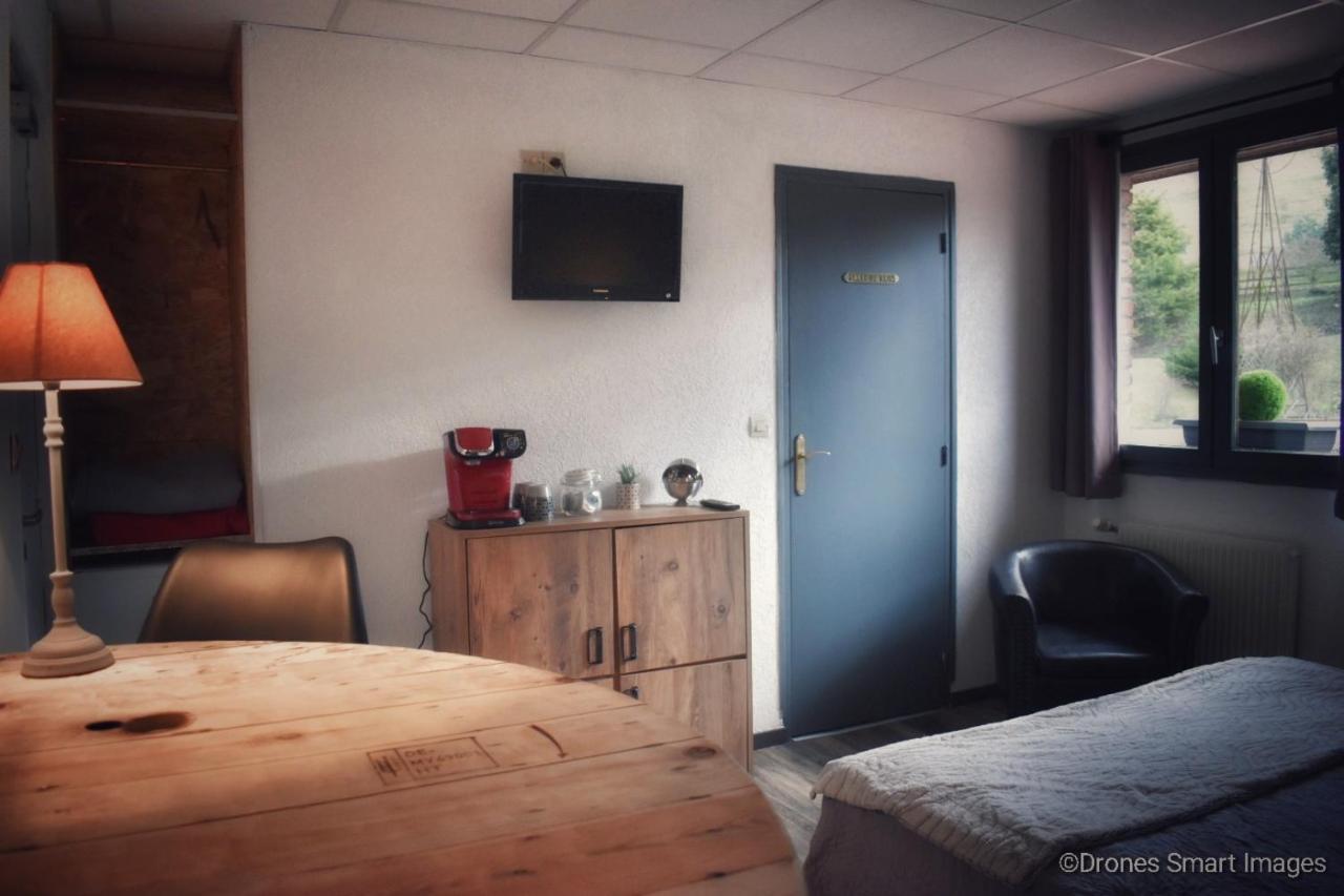 Hotel L'Eolienne Rouxmesnil-Bouteilles Exteriér fotografie